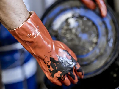Christ Arbeitsschutz - Chemikalienschutzhandschuhe – sicherer Handschutz bei gefährlichen Stoffen